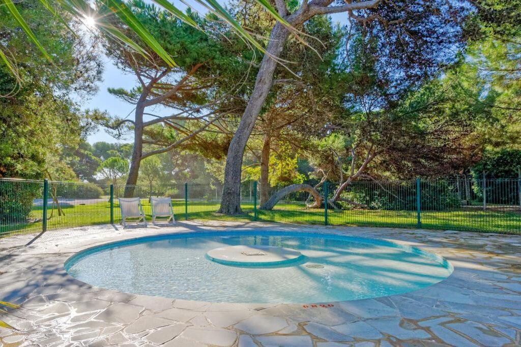 הייר La Badine 5P Plage Piscine Clim Jacuzzi Parc Luxuriant מראה חיצוני תמונה
